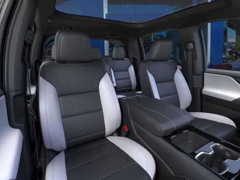 New 2025 Chevrolet Silverado EV RST image 16