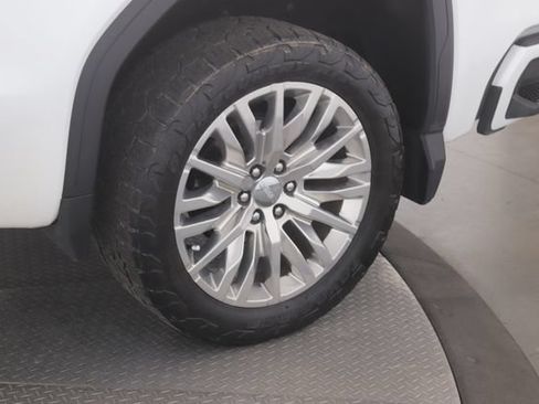 Used 2019 GMC Sierra 1500 Denali w/ Denali Ultimate Package AWD/4WD image 14