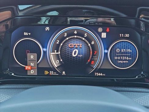 Used 2024 Volkswagen GTI SE image 2