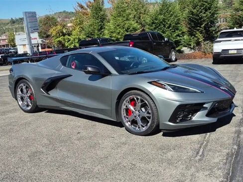 Used 2023 Chevrolet Corvette Stingray Preferred Cpe w/ 2LT image 3