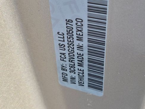 Used 2025 RAM ProMaster 2500 FWD image 15