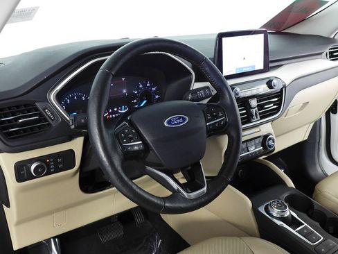 Used 2021 Ford Escape SEL image 31