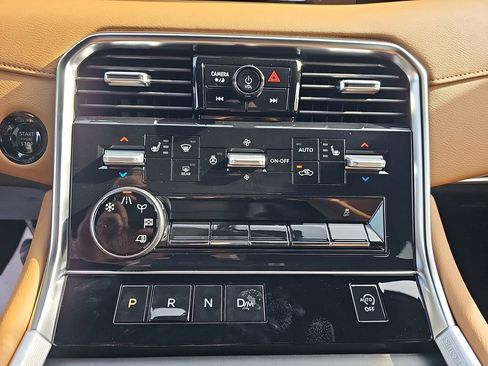 New 2026 Nissan Armada SL w/ Captain's Chari Seat Package image 29