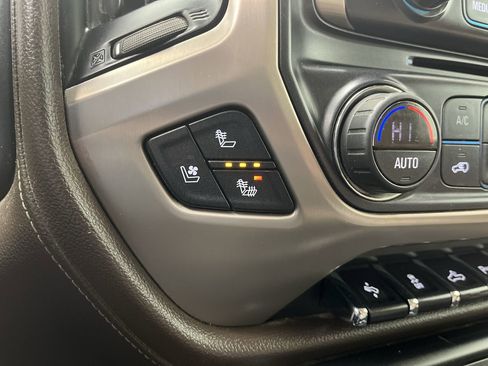 Used 2019 GMC Sierra 2500 Denali w/ Duramax Plus Package image 22