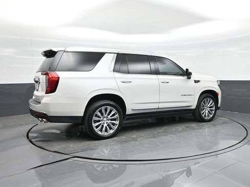 Used 2023 GMC Yukon Denali AWD/4WD image 8