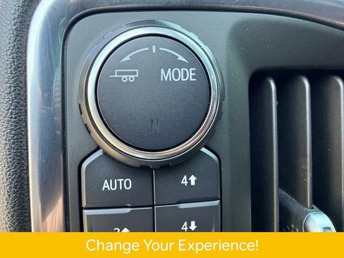 Used 2020 Chevrolet Silverado 1500 High Country AWD/4WD image 7