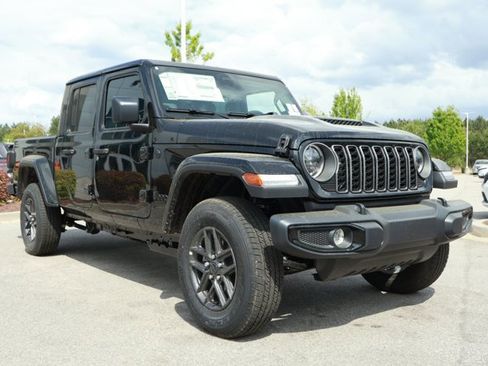New 2026 Jeep Gladiator Sport AWD/4WD image 3