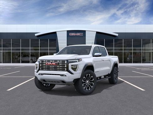 New 2026 GMC Canyon Denali image 8