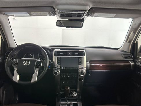 Used 2022 Toyota 4Runner Limited AWD/4WD image 16
