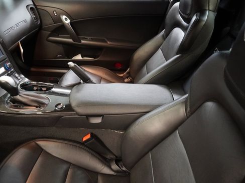 Used 2013 Chevrolet Corvette Grand Sport w/ 3LT Preferred Equipment Group image 15