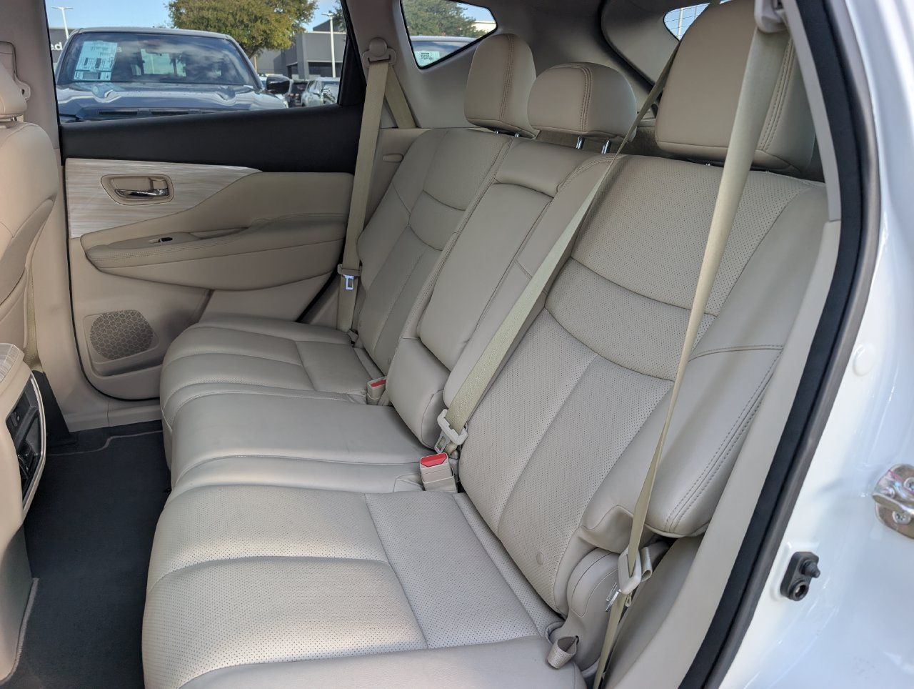 Used 2016 Nissan Murano SL w/ SL Technology Package FWD image 27
