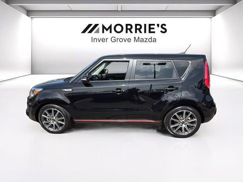 Used 2018 Kia Soul ! w/ Tech Package FWD image 8