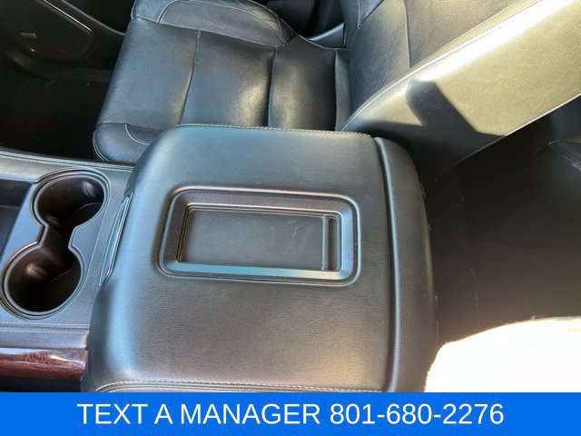 Used 2020 GMC Yukon XL SLT AWD/4WD image 25