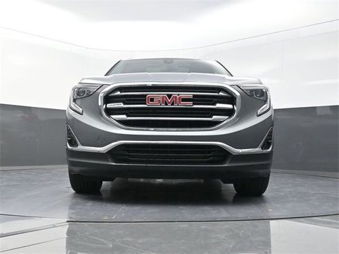 Used 2021 GMC Terrain SLT image 28