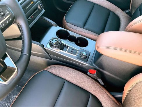 New 2025 Ford Bronco Sport Outer Banks image 7