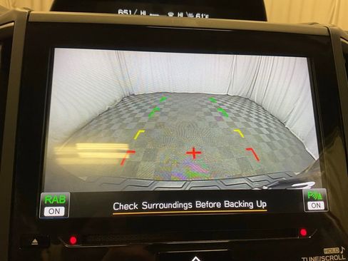 Used 2020 Subaru Forester Limited image 18