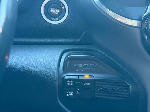 Used 2022 RAM 2500 Laramie w/ Night Edition image 16