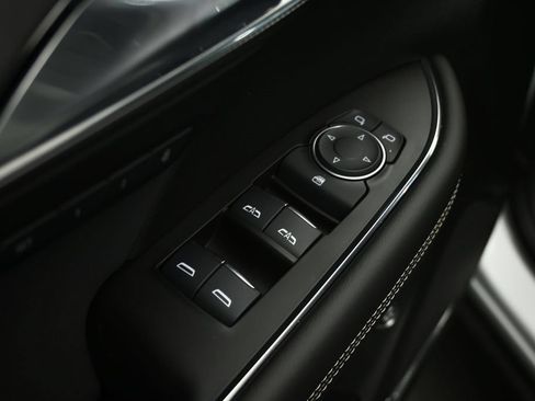 Used 2025 Buick Envision Sport Touring AWD/4WD image 48