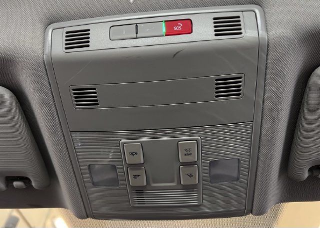 Used 2021 Volkswagen Jetta S w/ Driver Assistance Package FWD image 40