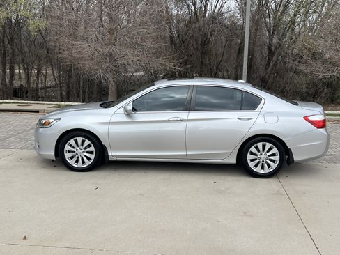 Used 2015 Honda Accord EX-L image 7