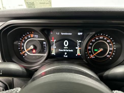 New 2025 Jeep Gladiator Willys image 14