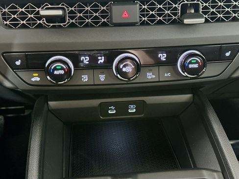 Used 2025 Honda Accord SE image 15
