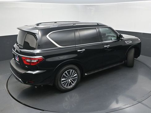 Used 2023 Nissan Armada SL w/ Captain's Chairs Package RWD image 38