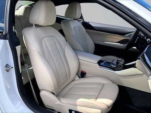 Used 2021 BMW 440i xDrive Coupe w/ Executive Package image 29