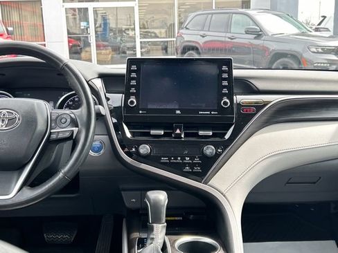 Used 2023 Toyota Camry XLE w/ Navigation Package image 23