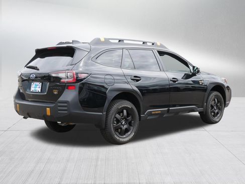 Certified 2024 Subaru Outback Wilderness AWD/4WD image 7