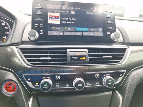 Used 2020 Honda Accord Sport image 28