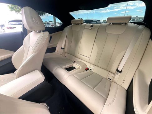 Used 2023 BMW 230i Coupe w/ Convenience Package image 27