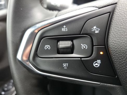 Used 2025 Chevrolet Trax ACTIV w/ Driver Confidence Package FWD image 25