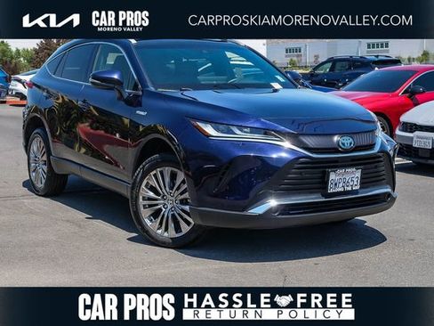 Used 2021 Toyota Venza XLE w/ Carpet Mat Package (TMS) AWD/4WD image 1