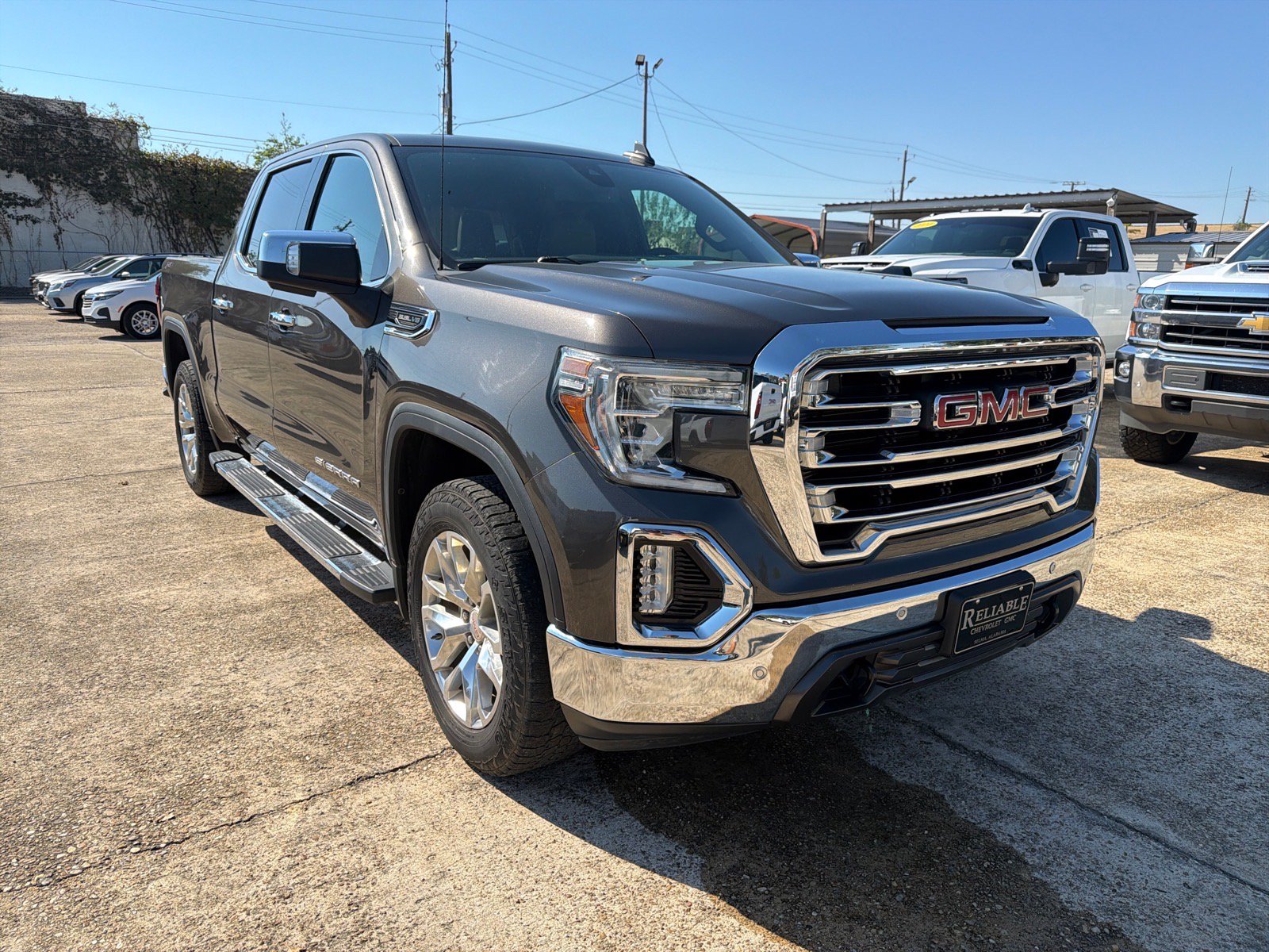 Used 2020 GMC Sierra 1500 SLT w/ SLT Premium Plus Package AWD/4WD image 2