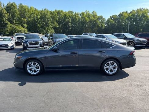 Used 2023 Honda Accord LX image 9