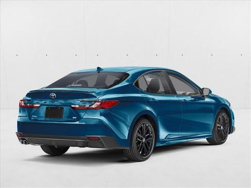 New 2026 Toyota Camry SE FWD image 2