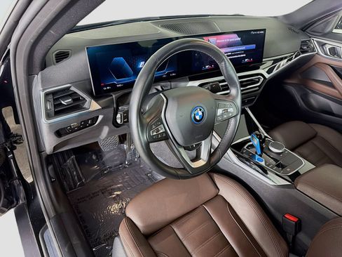 Certified 2023 BMW i4 eDrive40 RWD image 9