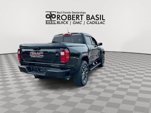 Used 2026 GMC Canyon Denali AWD/4WD image 8