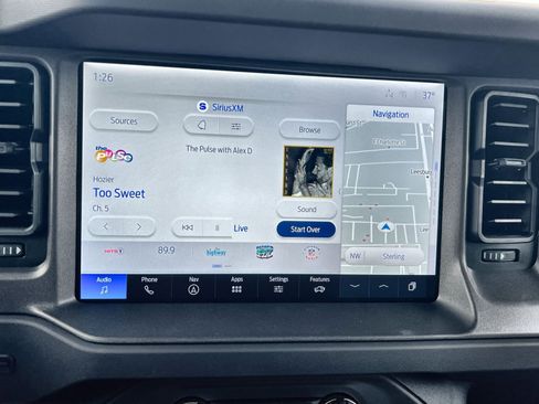 New 2025 Ford Bronco Badlands image 18