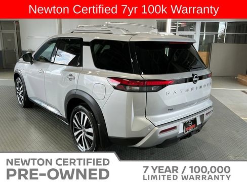 Used 2024 Nissan Pathfinder Platinum w/ Cargo Package FWD image 27