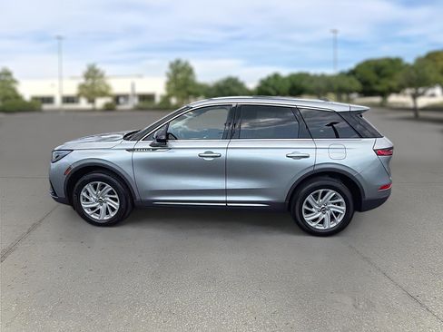 Certified 2023 Lincoln Corsair FWD image 4