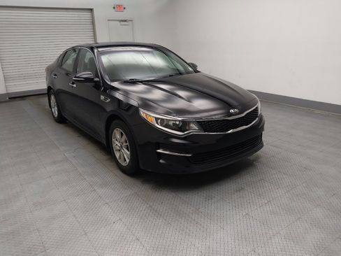 Used 2017 Kia Optima LX w/ Driver Convenience Package image 13