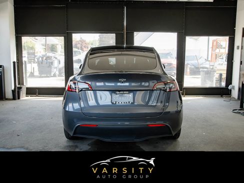 Used 2023 Tesla Model Y Long Range AWD/4WD image 5
