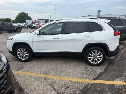 Used 2016 Jeep Cherokee Limited AWD/4WD image 1