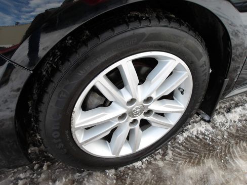 Used 2015 Toyota Avalon XLE Premium image 29