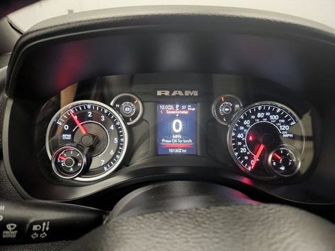 Used 2022 RAM 1500 Big Horn RWD image 32