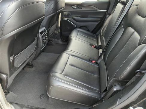 Used 2024 Jeep Grand Cherokee Limited 4xe AWD/4WD image 19