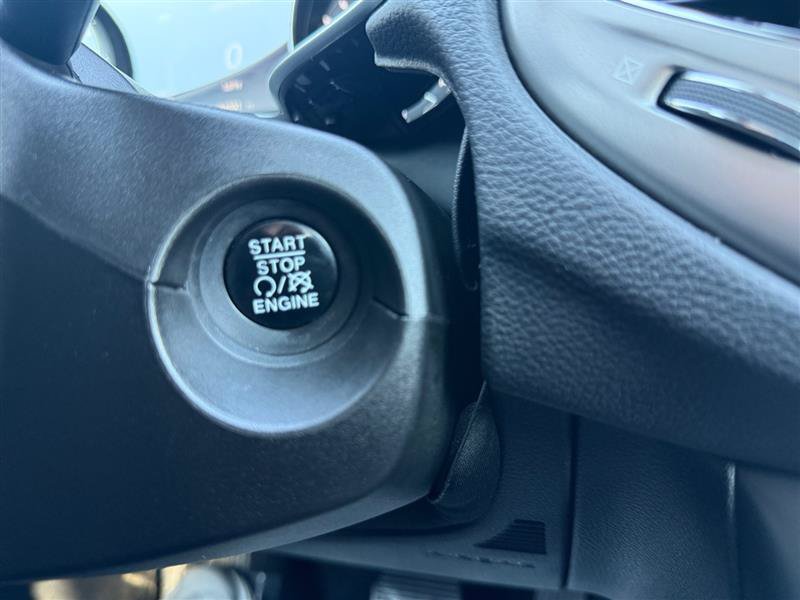 Used 2018 Jeep Compass Latitude w/ Popular Equipment Group AWD/4WD image 25
