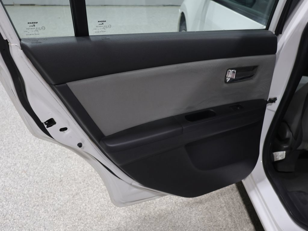 Used 2012 Nissan Sentra 2.0 S w/ Convenience Pkg FWD image 25